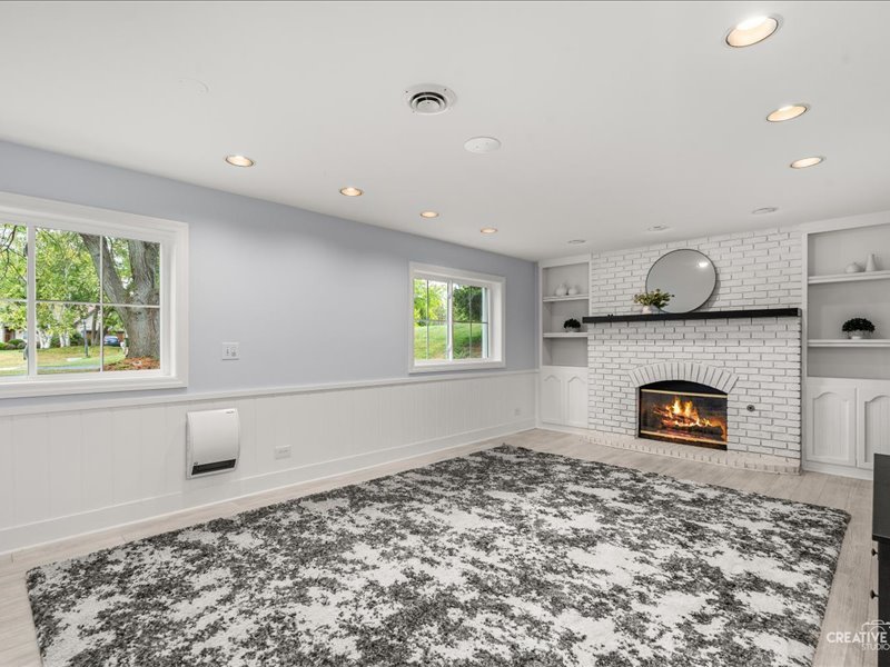40W665 Carriage Court, St. Charles, IL 60175