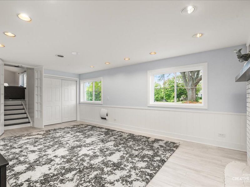 40W665 Carriage Court, St. Charles, IL 60175