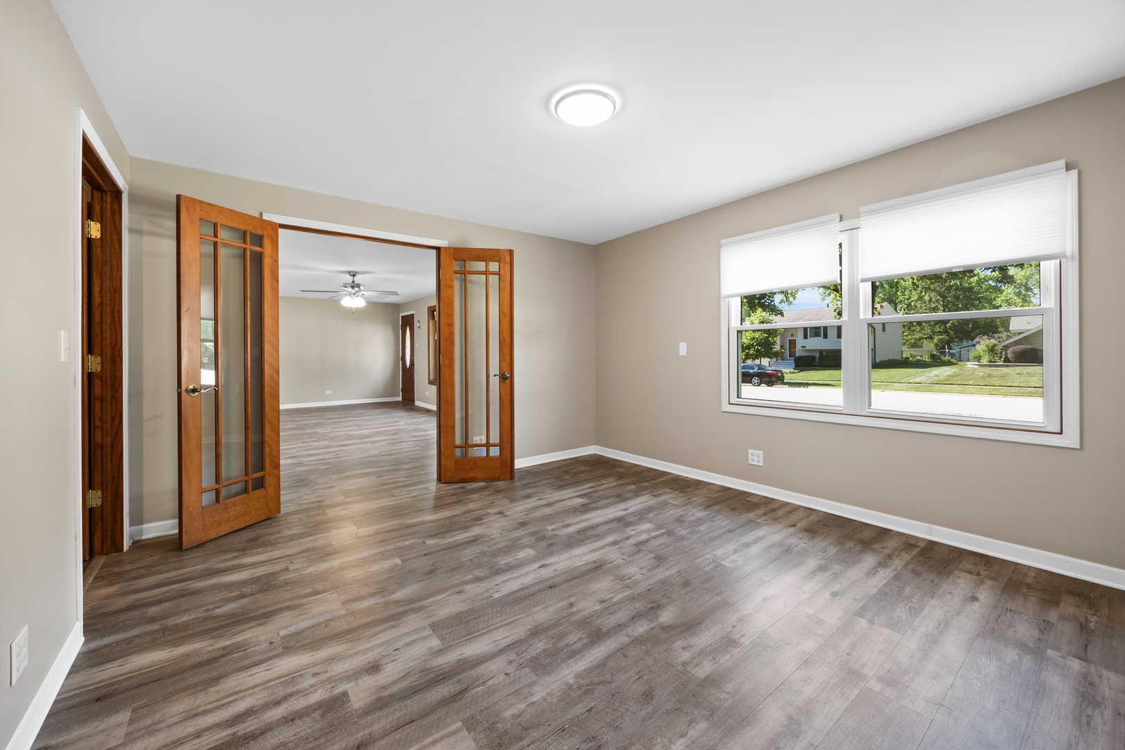 521 Auburn Lane, Schaumburg, IL 60193