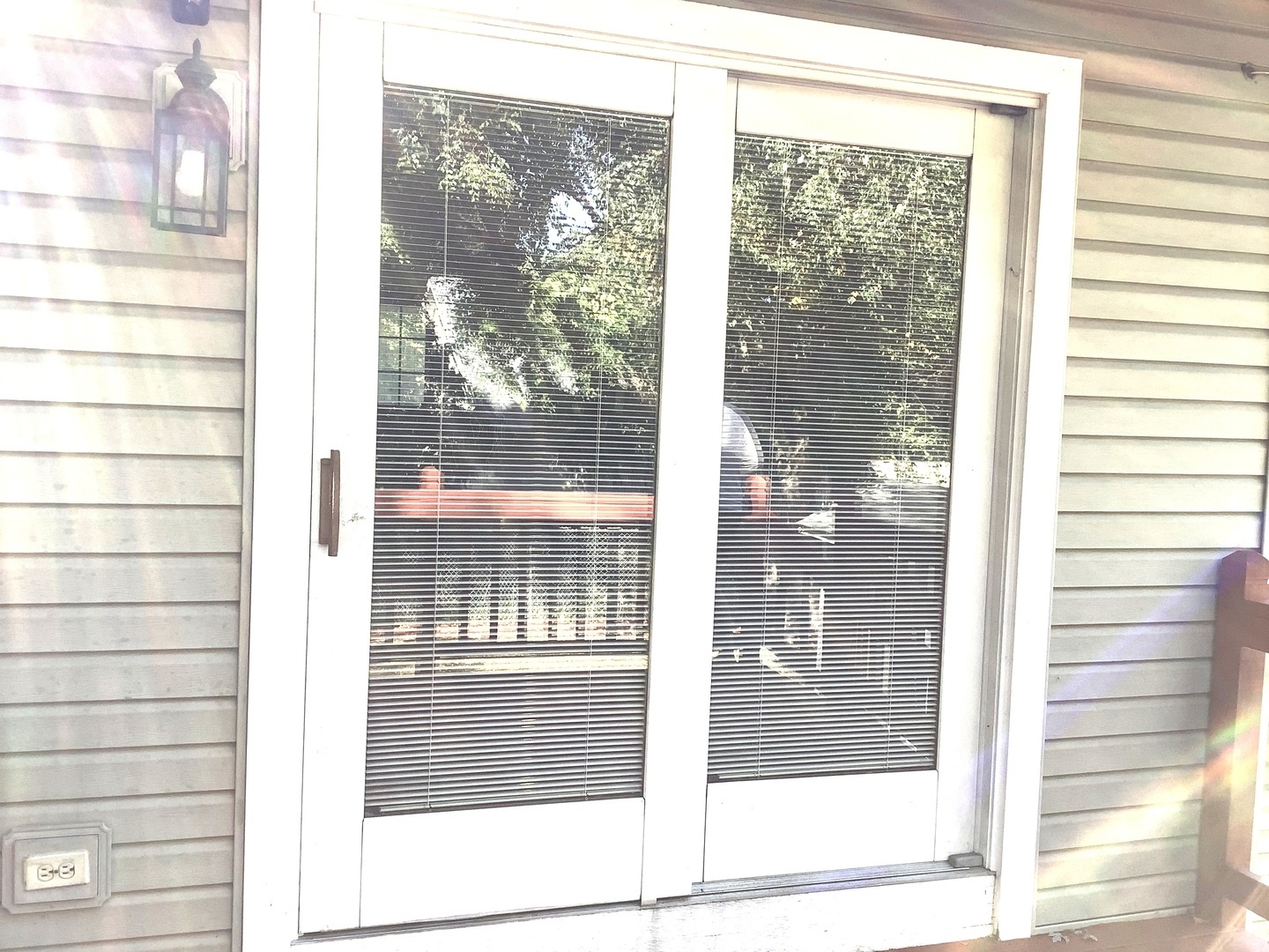 32 Lancaster Avenue, Elk Grove Village, IL 60007