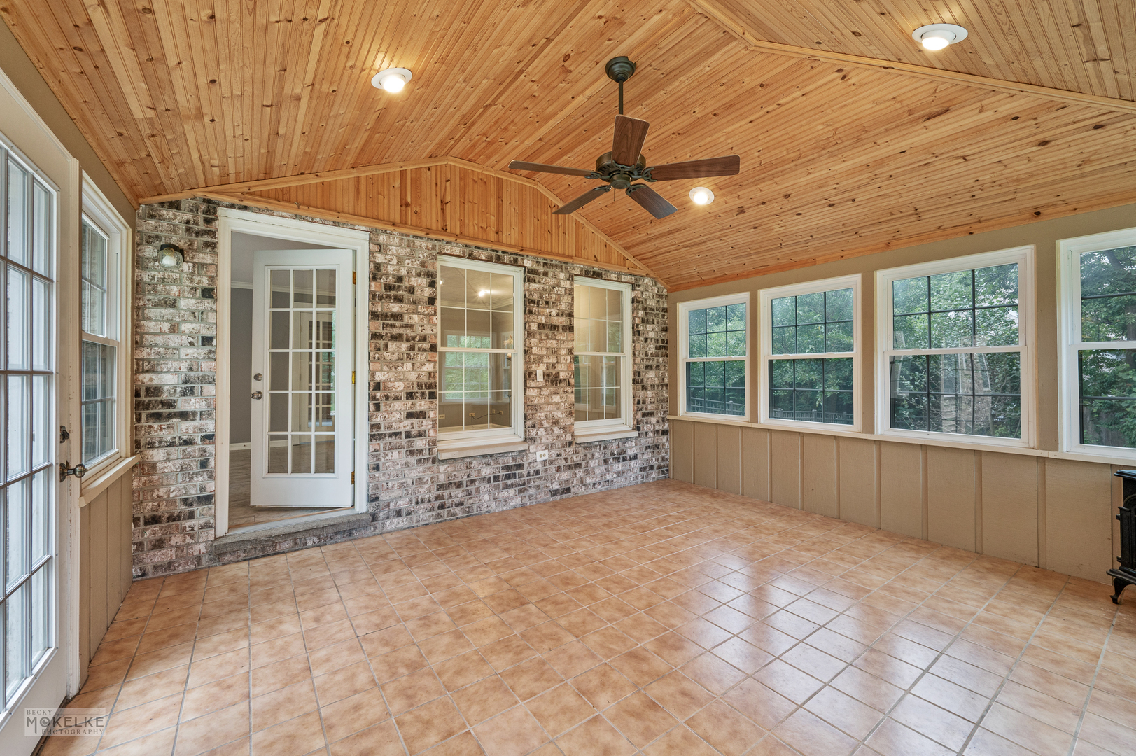 43W714 Willow Creek Court, Elburn, IL 60119