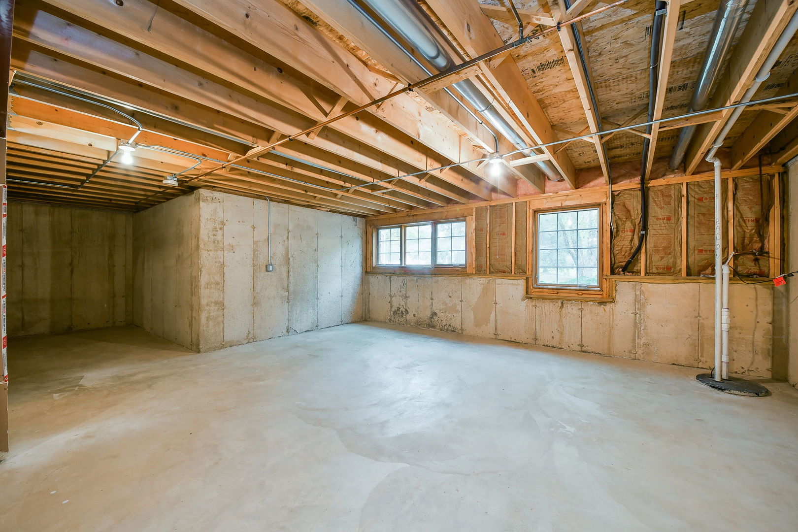 385 Delnor Glen Drive, St. Charles, IL 60174