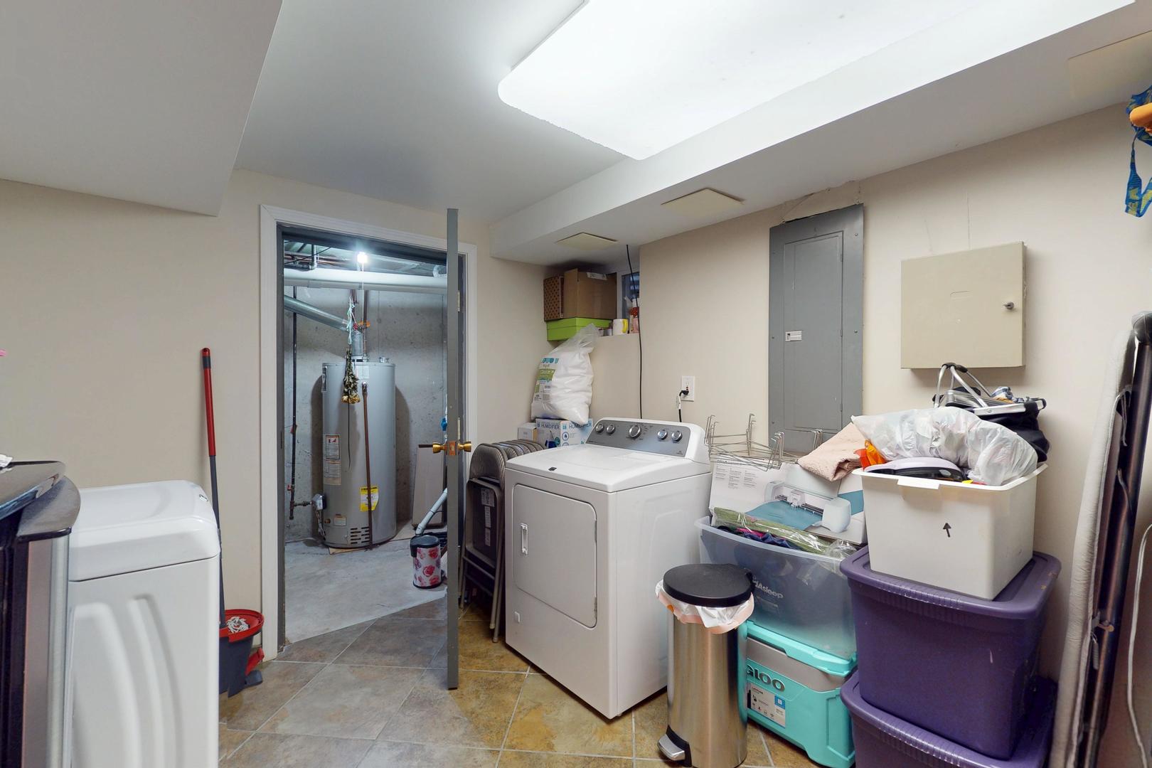 3350 Henley Street, Glenview, IL 60025