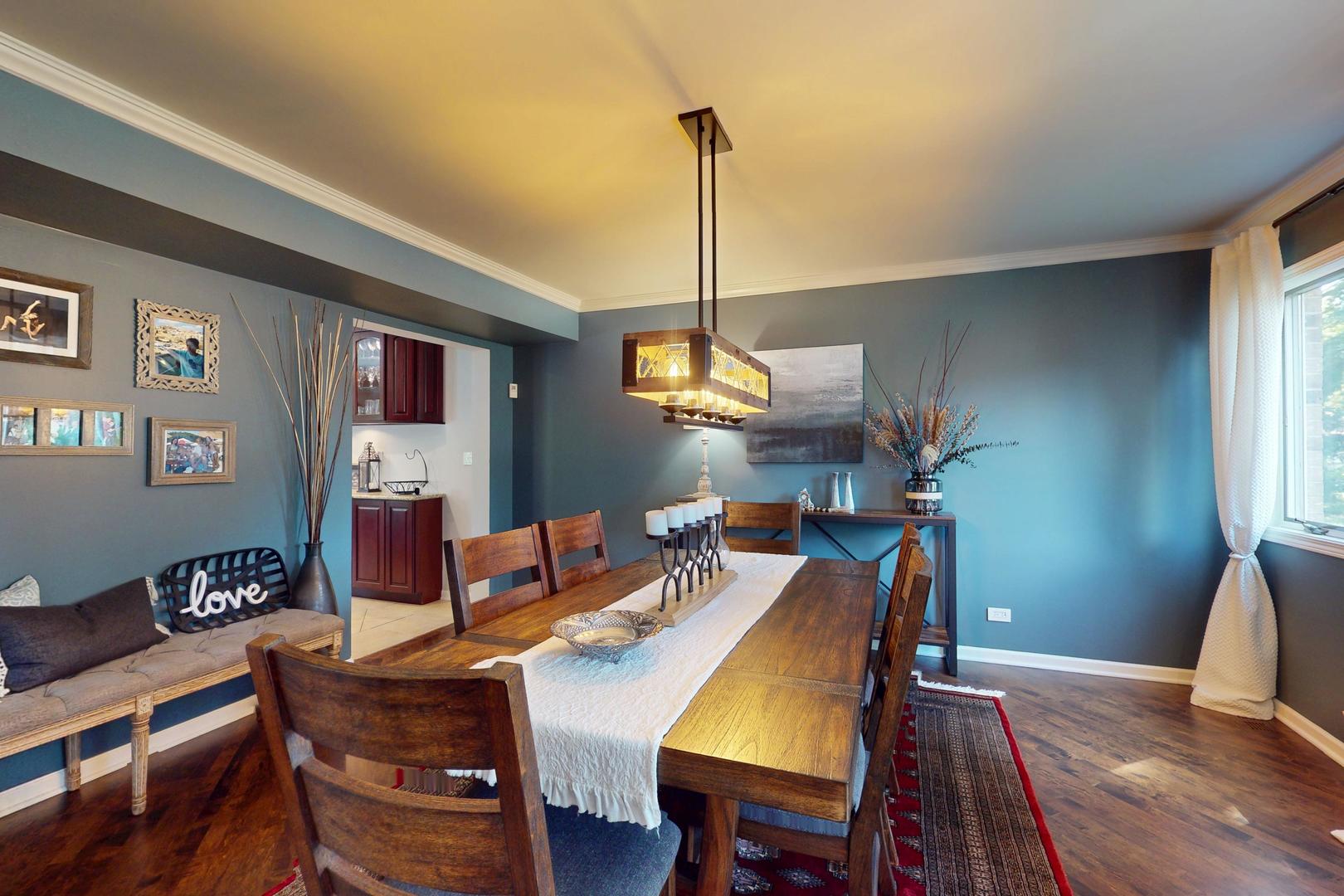 3350 Henley Street, Glenview, IL 60025