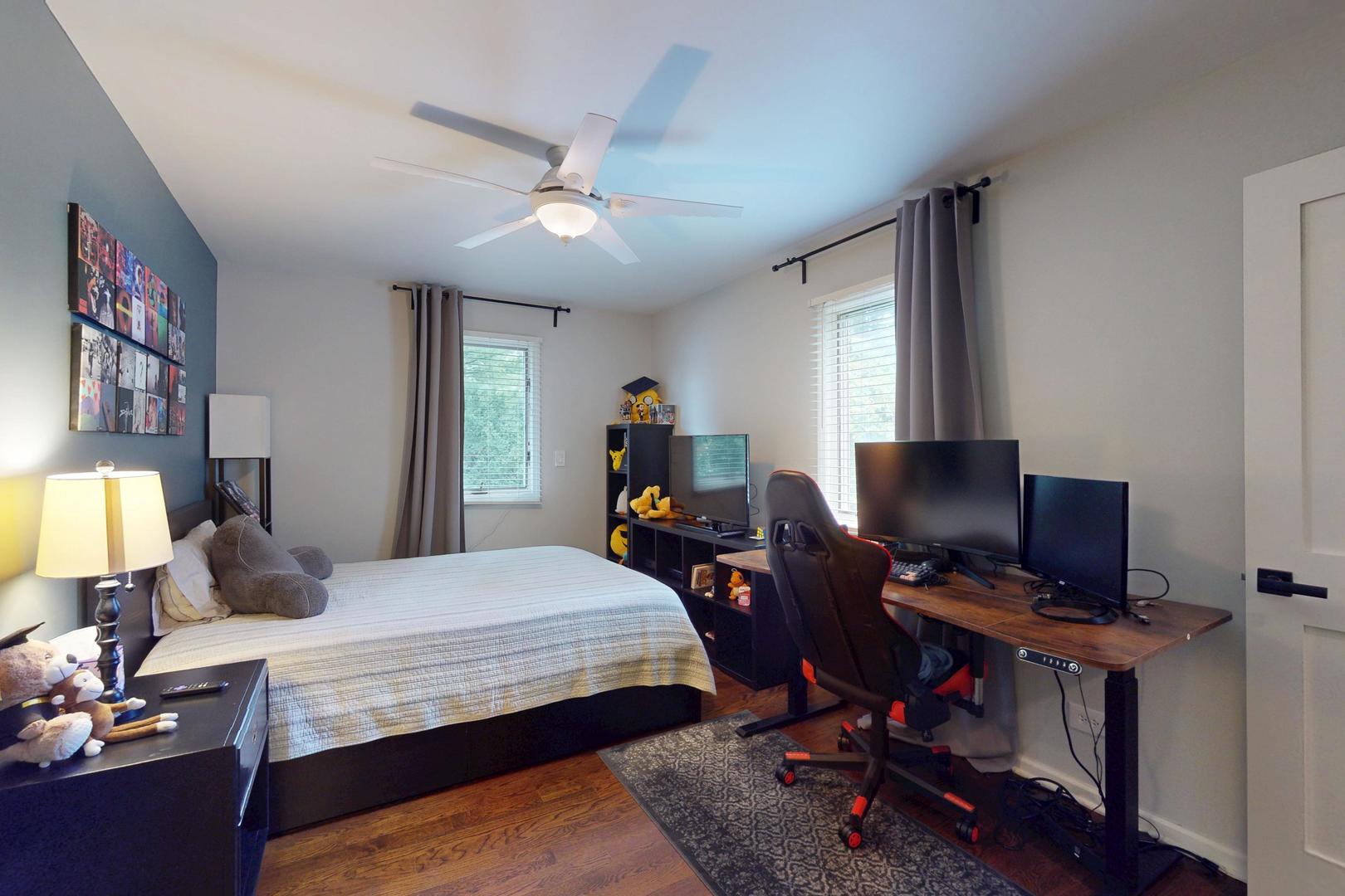 3350 Henley Street, Glenview, IL 60025