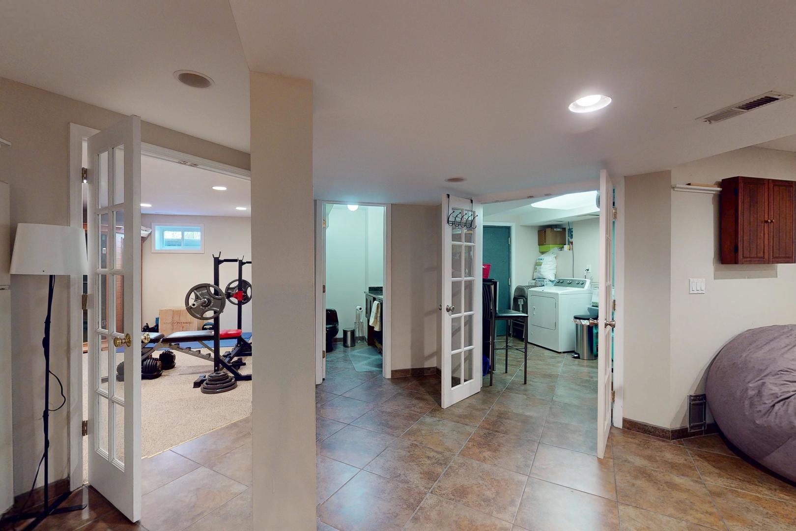 3350 Henley Street, Glenview, IL 60025