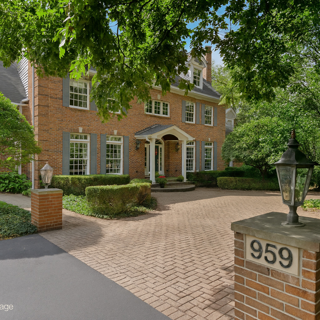 959 Watercress Drive, Naperville, IL 60540