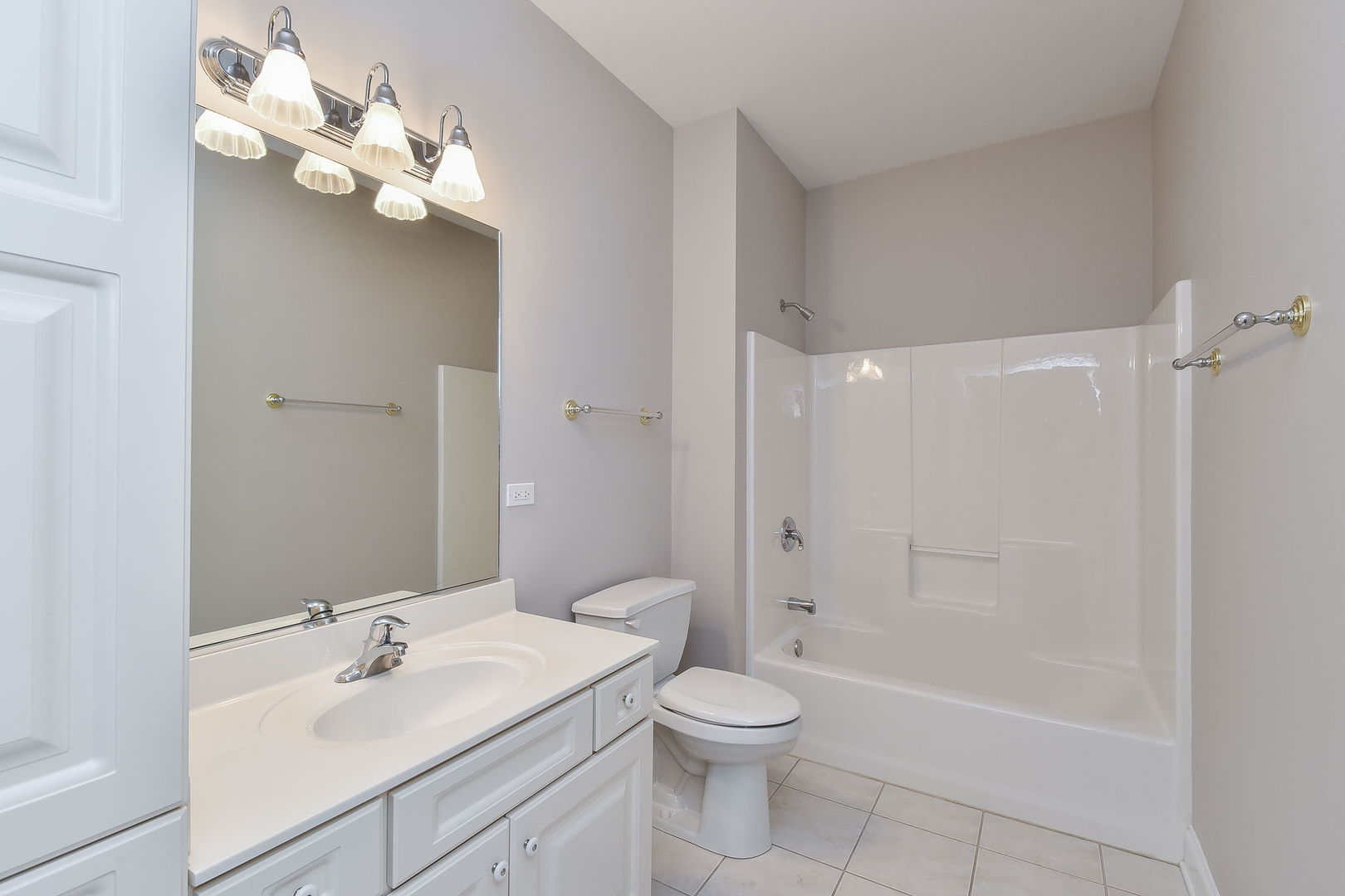 410 Delnor Glen Drive #410, St. Charles, IL 60174