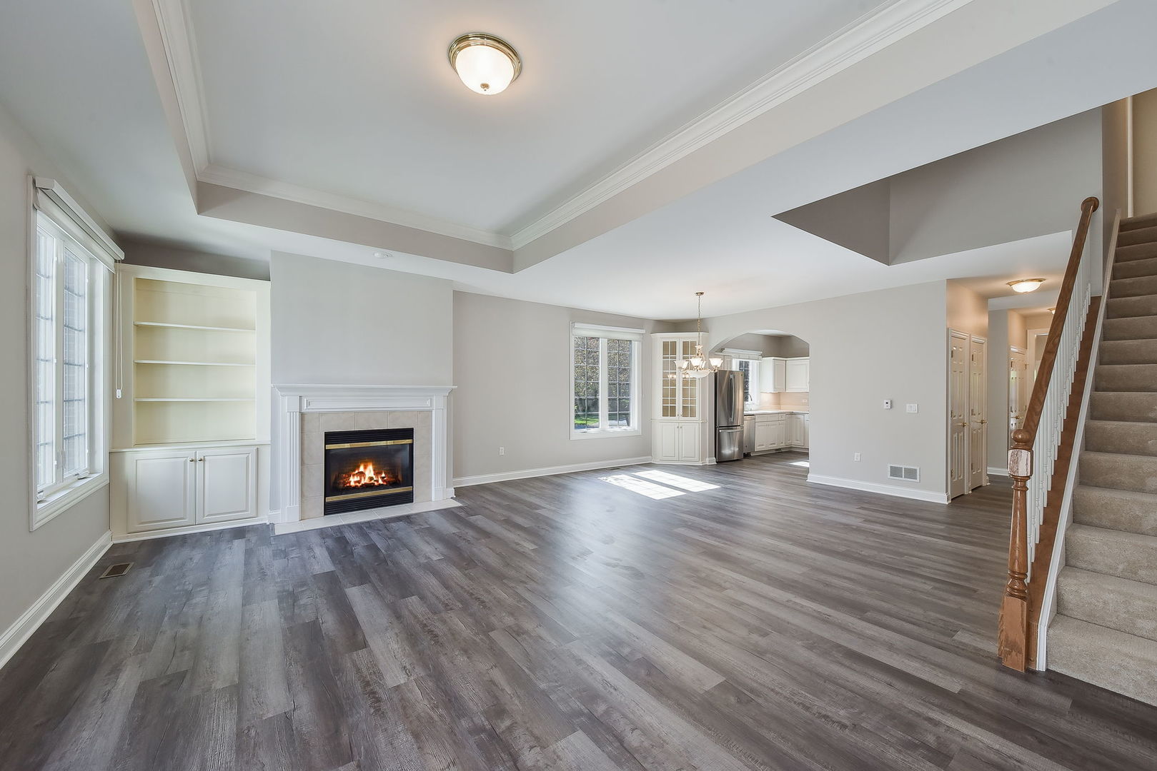 410 Delnor Glen Drive #410, St. Charles, IL 60174