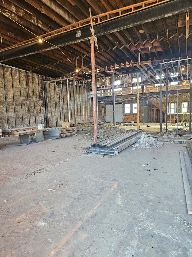 11057-11059 S Homewood Avenue, Chicago, IL 60643