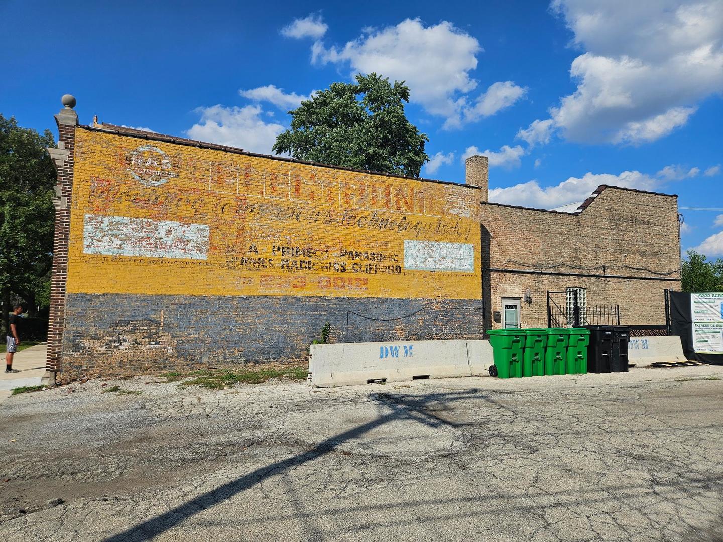 11057-11059 S Homewood Avenue, Chicago, IL 60643