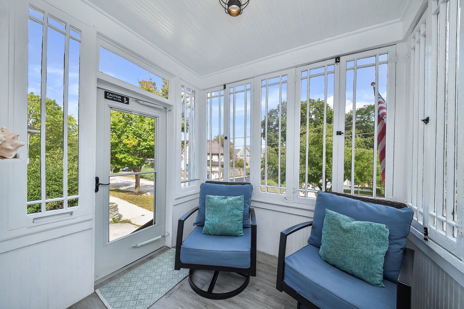 113 S 4th Street, St. Charles, IL 60174