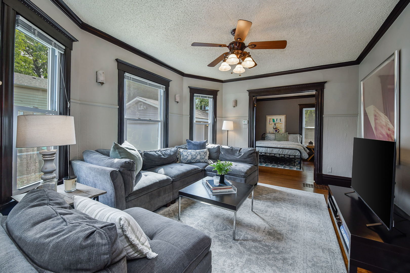 113 S 4th Street, St. Charles, IL 60174