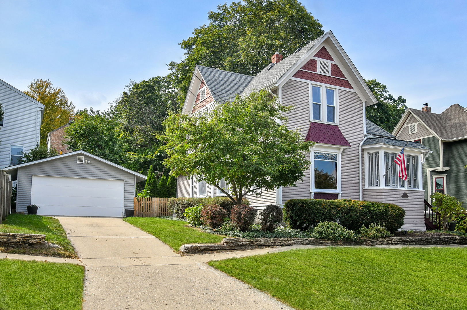 113 S 4th Street, St. Charles, IL 60174