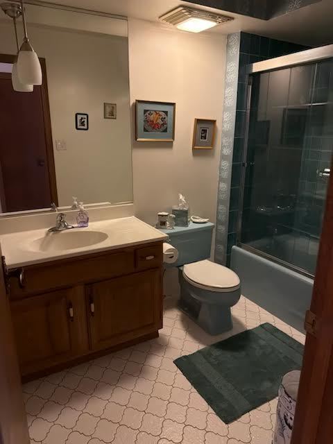 467 HIAWATHA Trail #411, Wood Dale, IL 60191