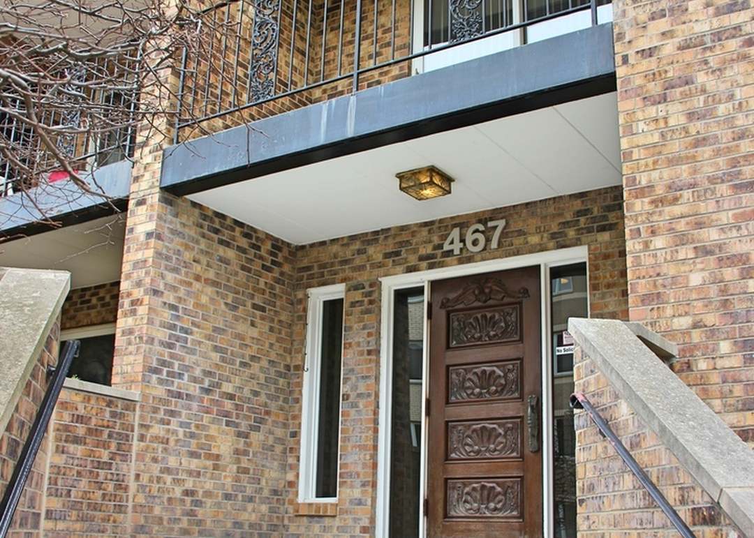 467 HIAWATHA Trail #411, Wood Dale, IL 60191