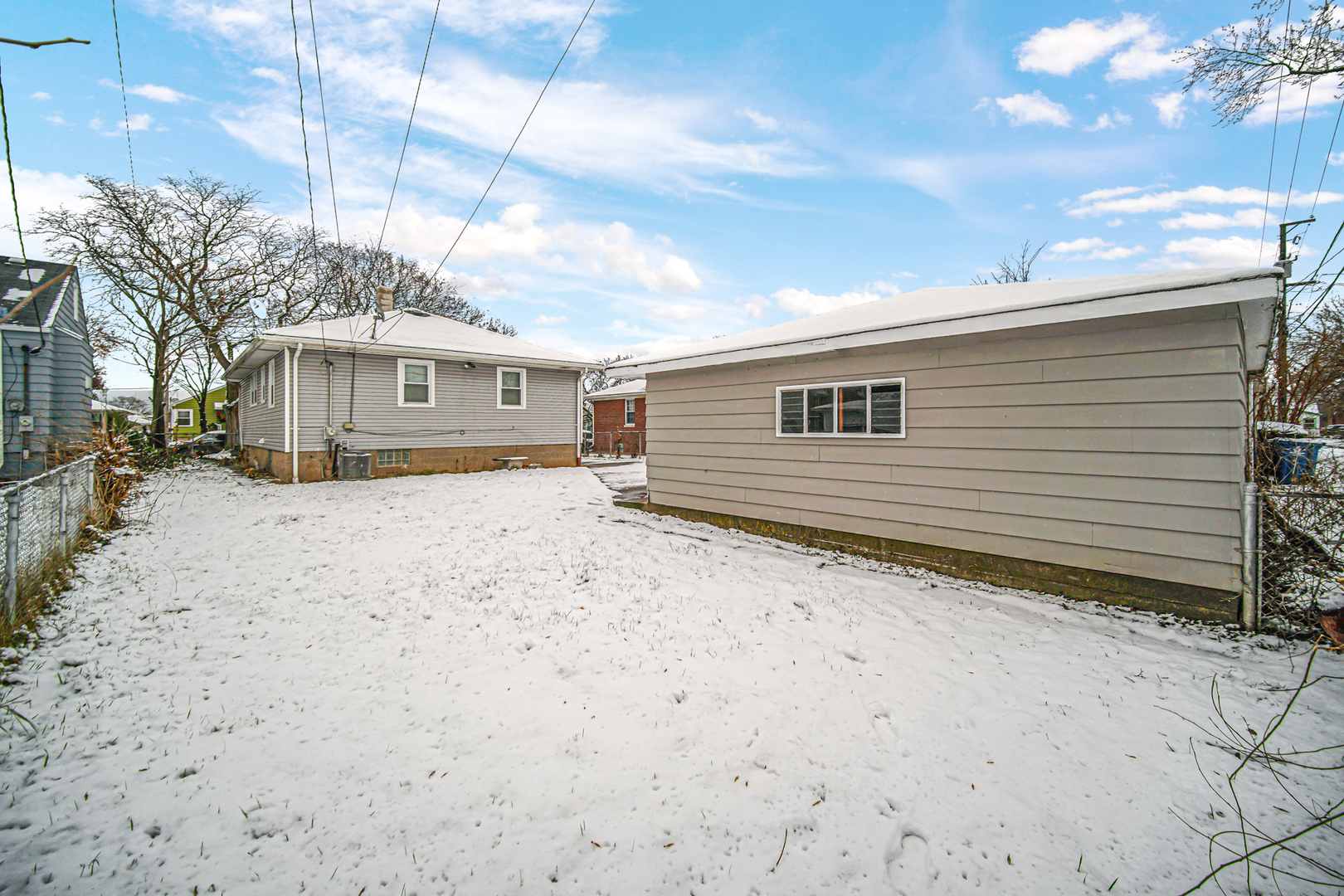 650 Mackinaw Avenue, Calumet City, IL 60409