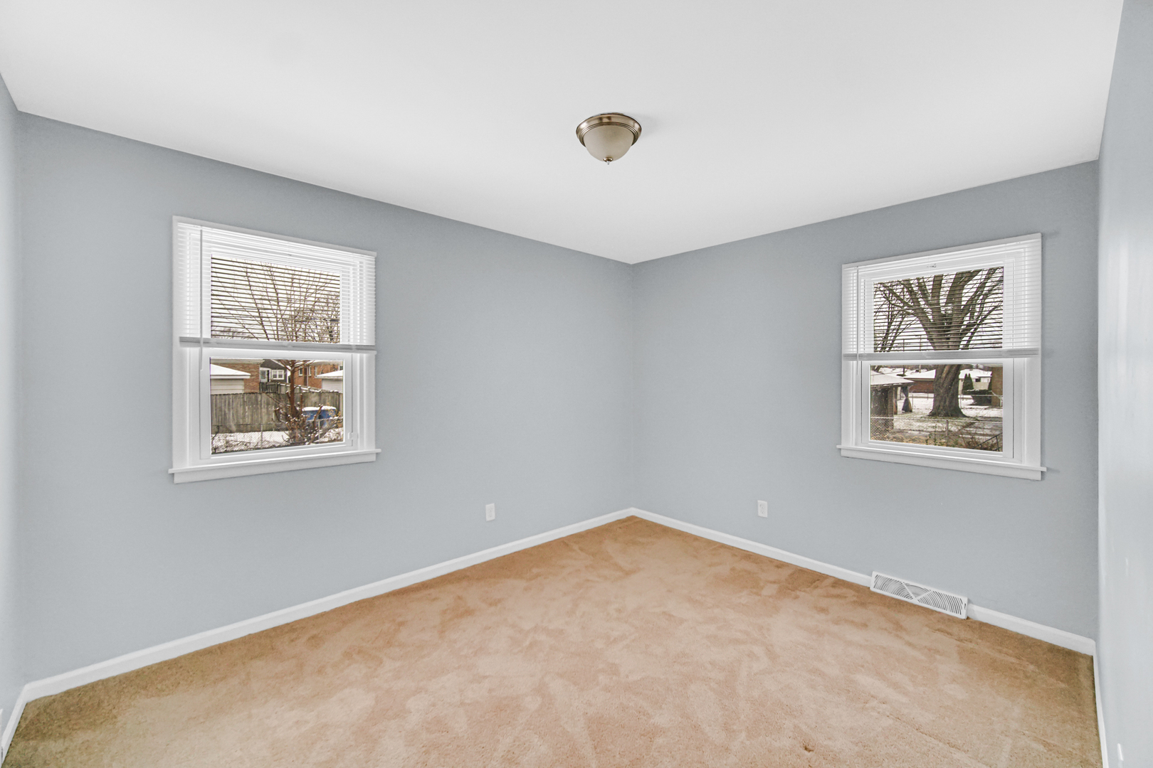 650 Mackinaw Avenue, Calumet City, IL 60409