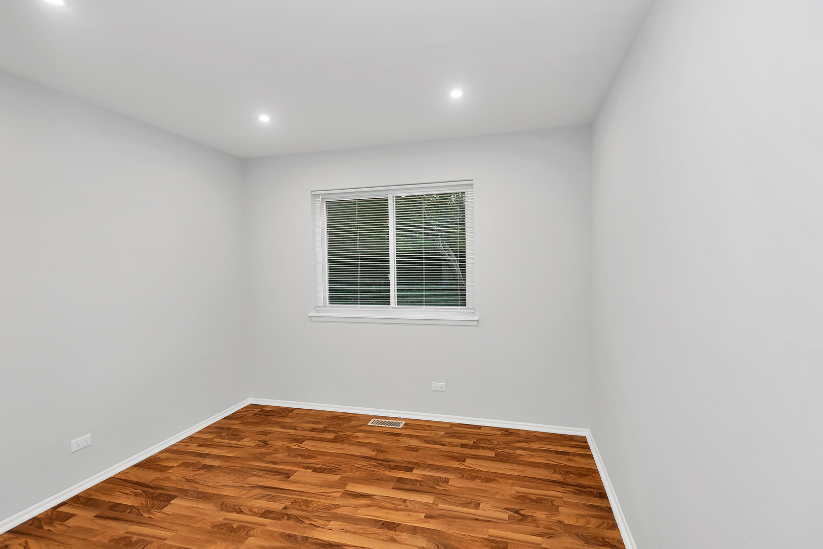 1059 Southbury Lane #D1, Wheeling, IL 60090