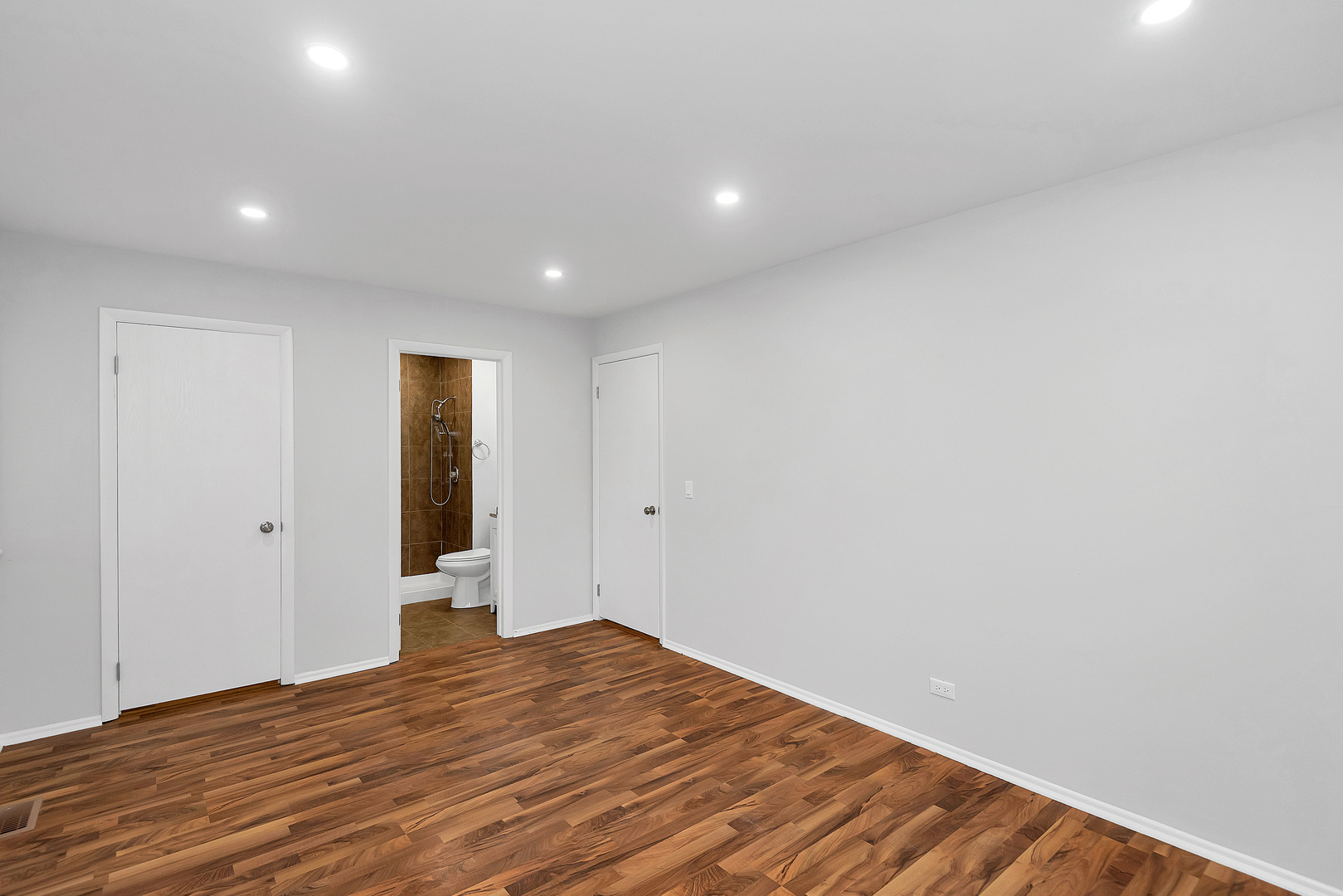 1059 Southbury Lane #D1, Wheeling, IL 60090