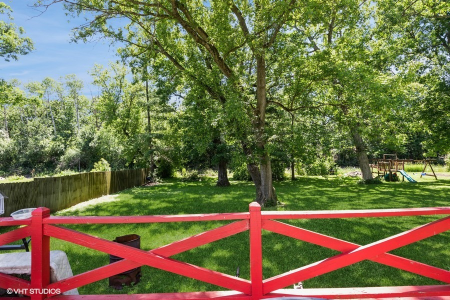 6415 N Shore Avenue, Spring Grove, IL 60081