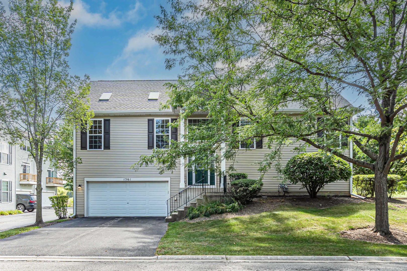 1561 W Turtle Creek Lane #1561, Round Lake, IL 60073