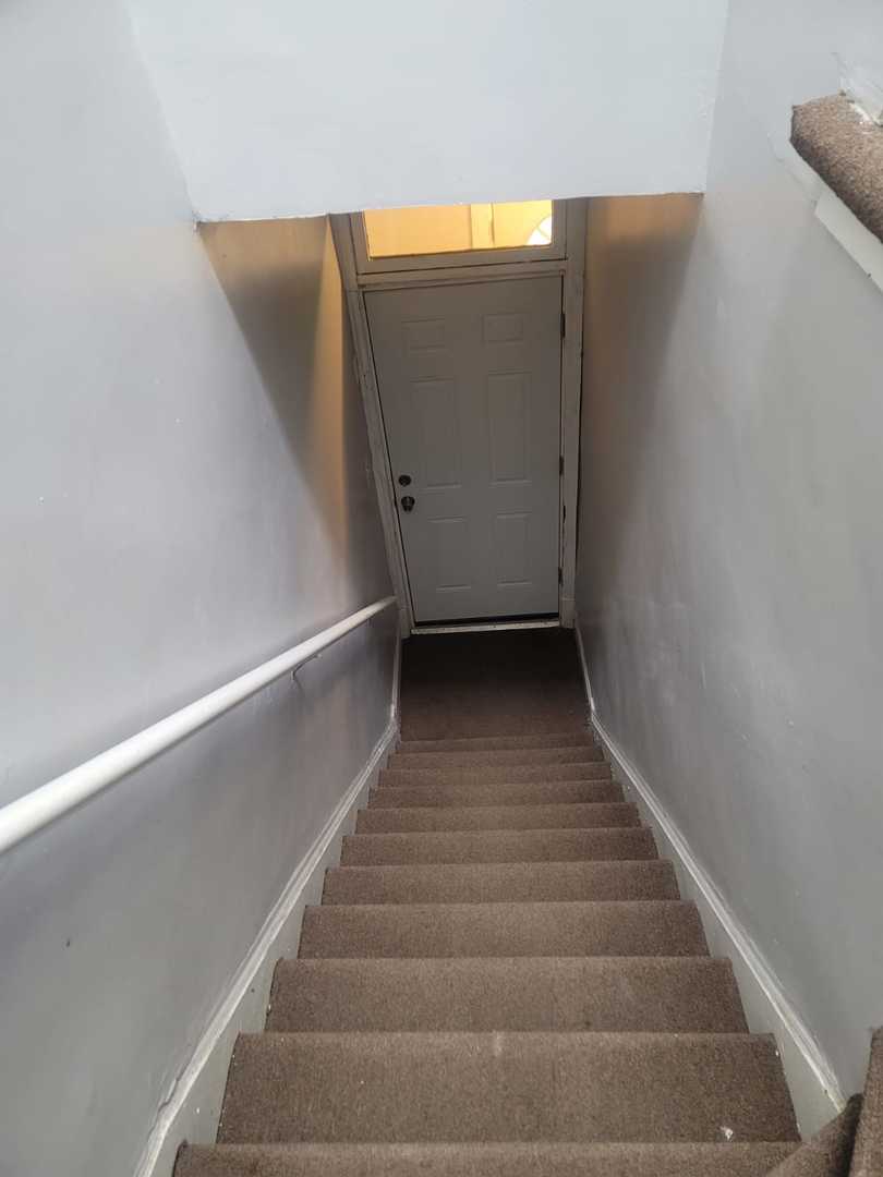 6506 S Eberhart Avenue, Chicago, IL 60637