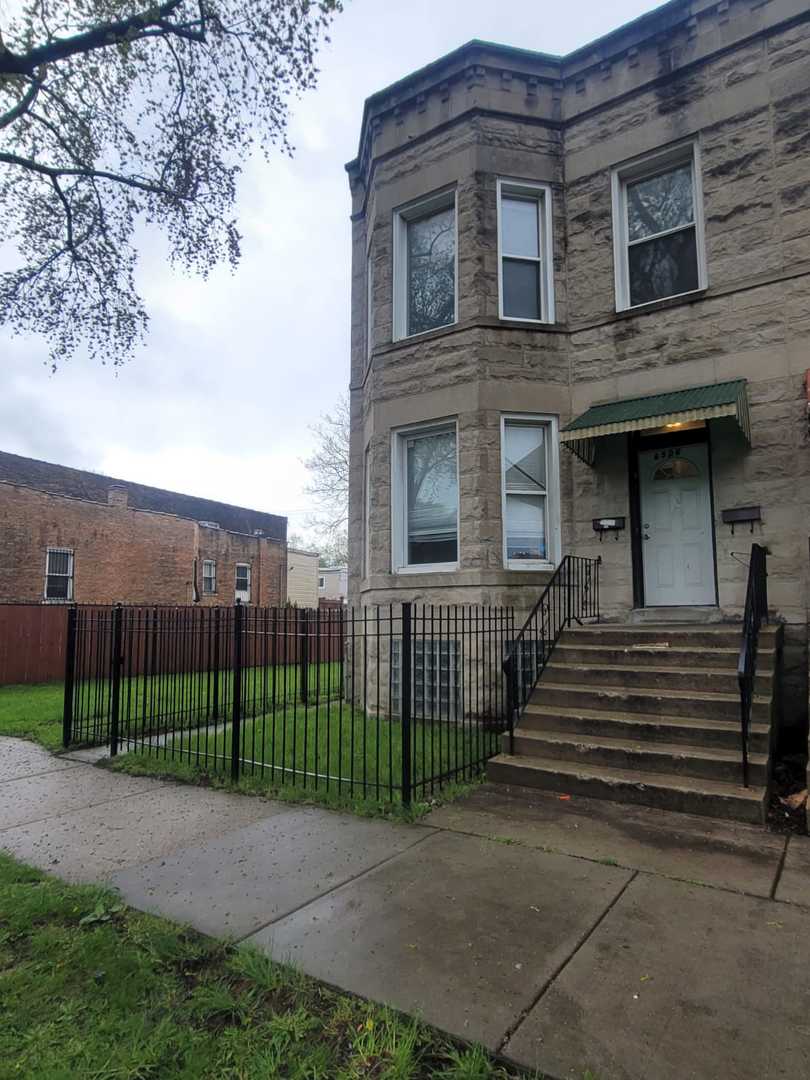 6506 S Eberhart Avenue, Chicago, IL 60637