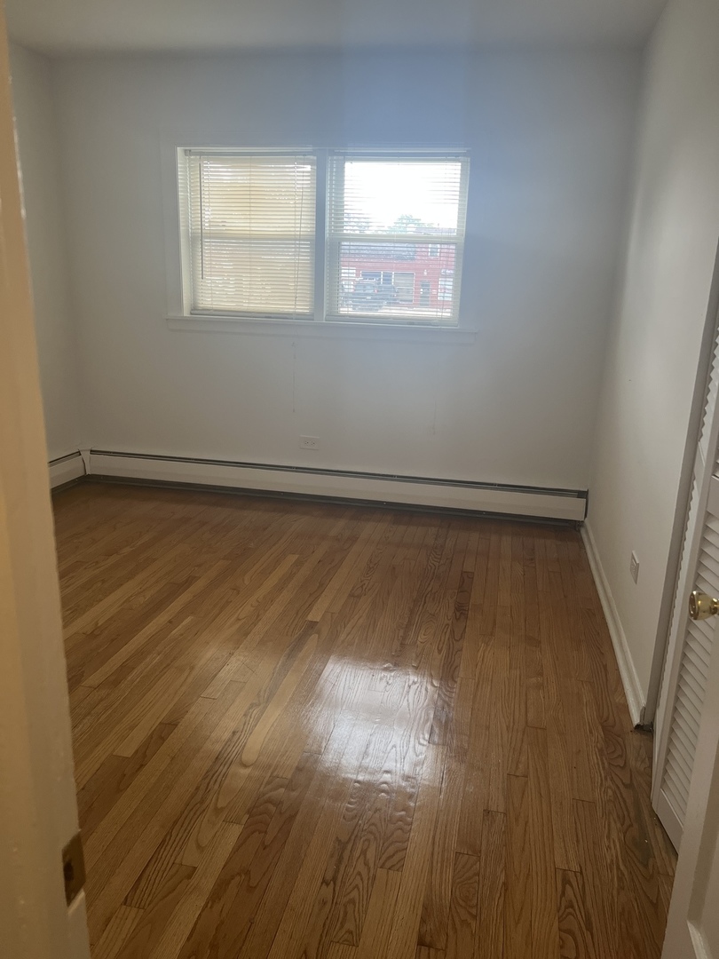 5011 Saint Charles Road #101, Bellwood, IL 60104