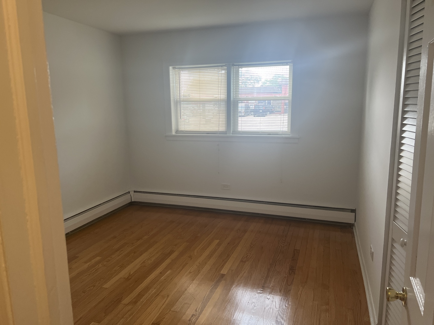 5011 Saint Charles Road #101, Bellwood, IL 60104