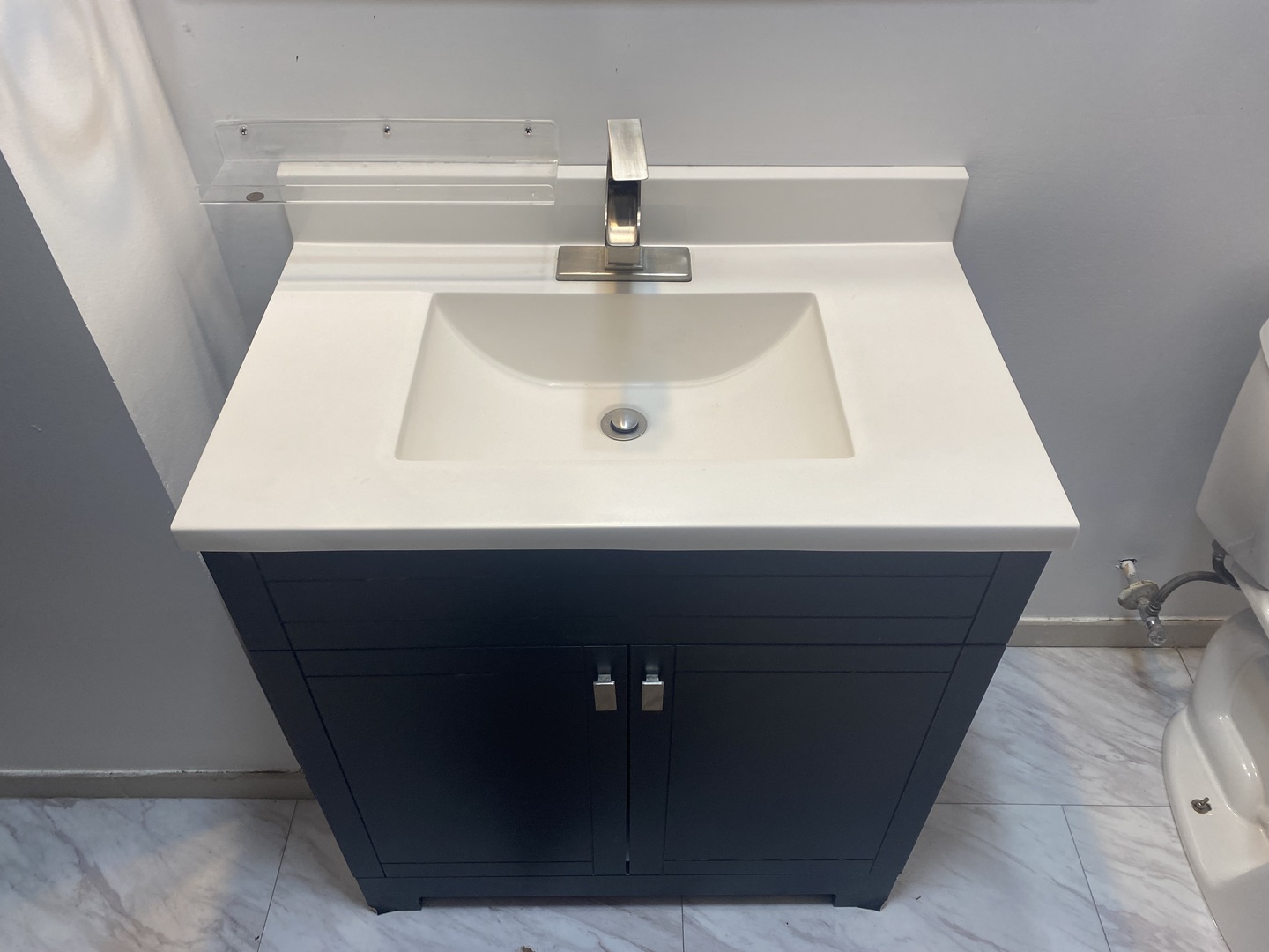 7433 N Damen Avenue, Chicago, IL 60645