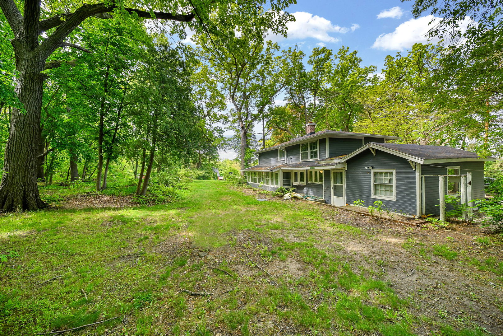 5N573 Rt 25, St. Charles, IL 60174