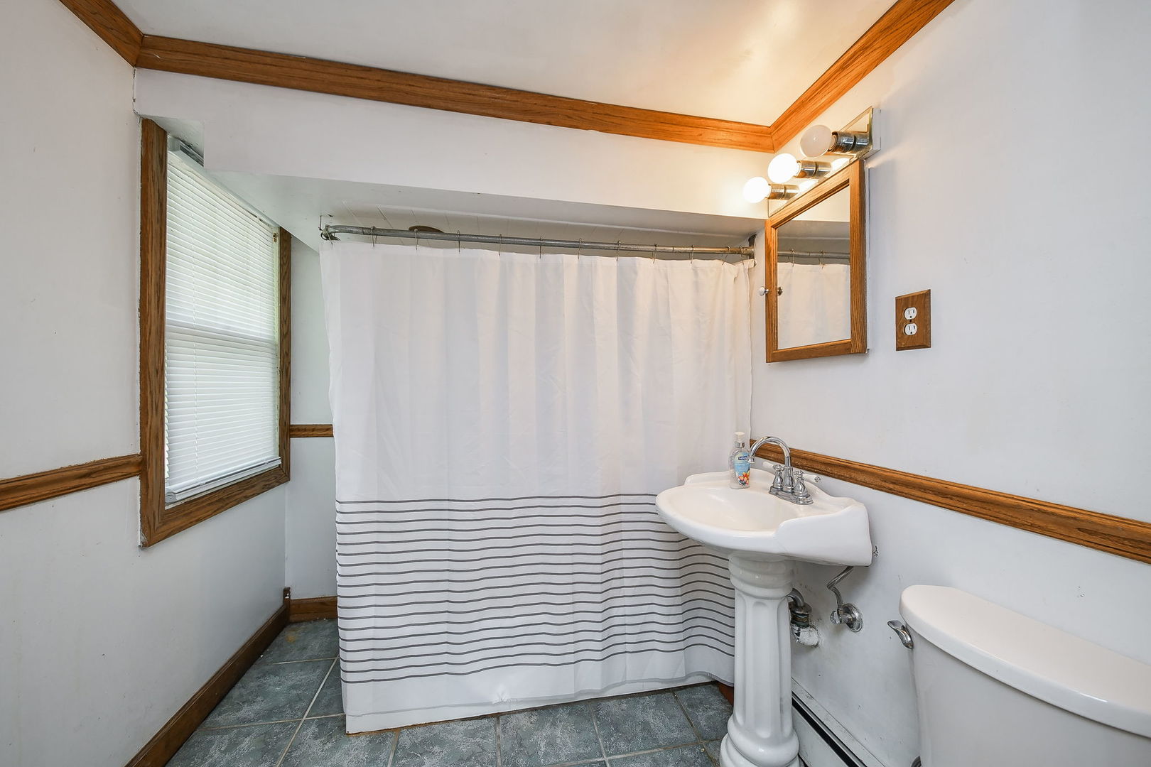 5N573 Rt 25, St. Charles, IL 60174