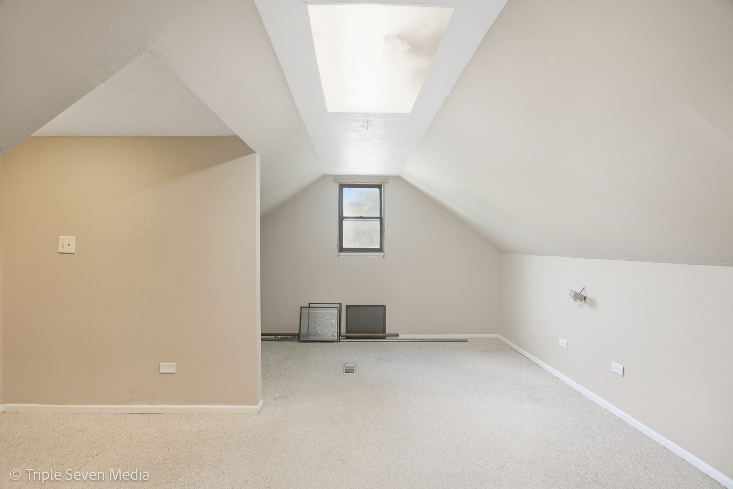 11307 German Church Road, Willow Springs, IL 60480