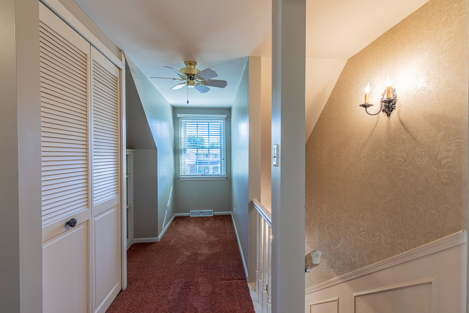 32 S Dallas Street, Princeton, IL 61356