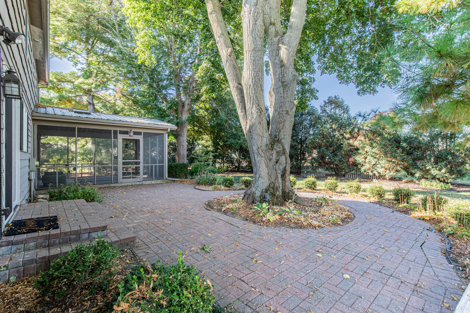 32 S Dallas Street, Princeton, IL 61356