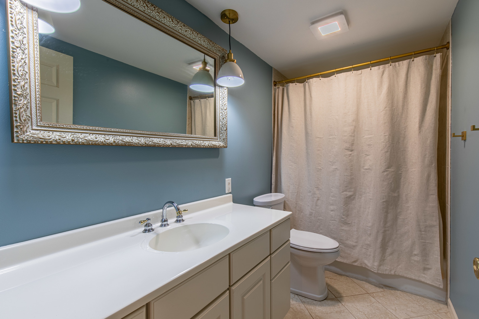 32 S Dallas Street, Princeton, IL 61356