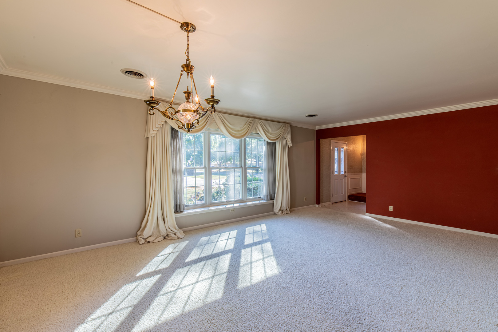 32 S Dallas Street, Princeton, IL 61356