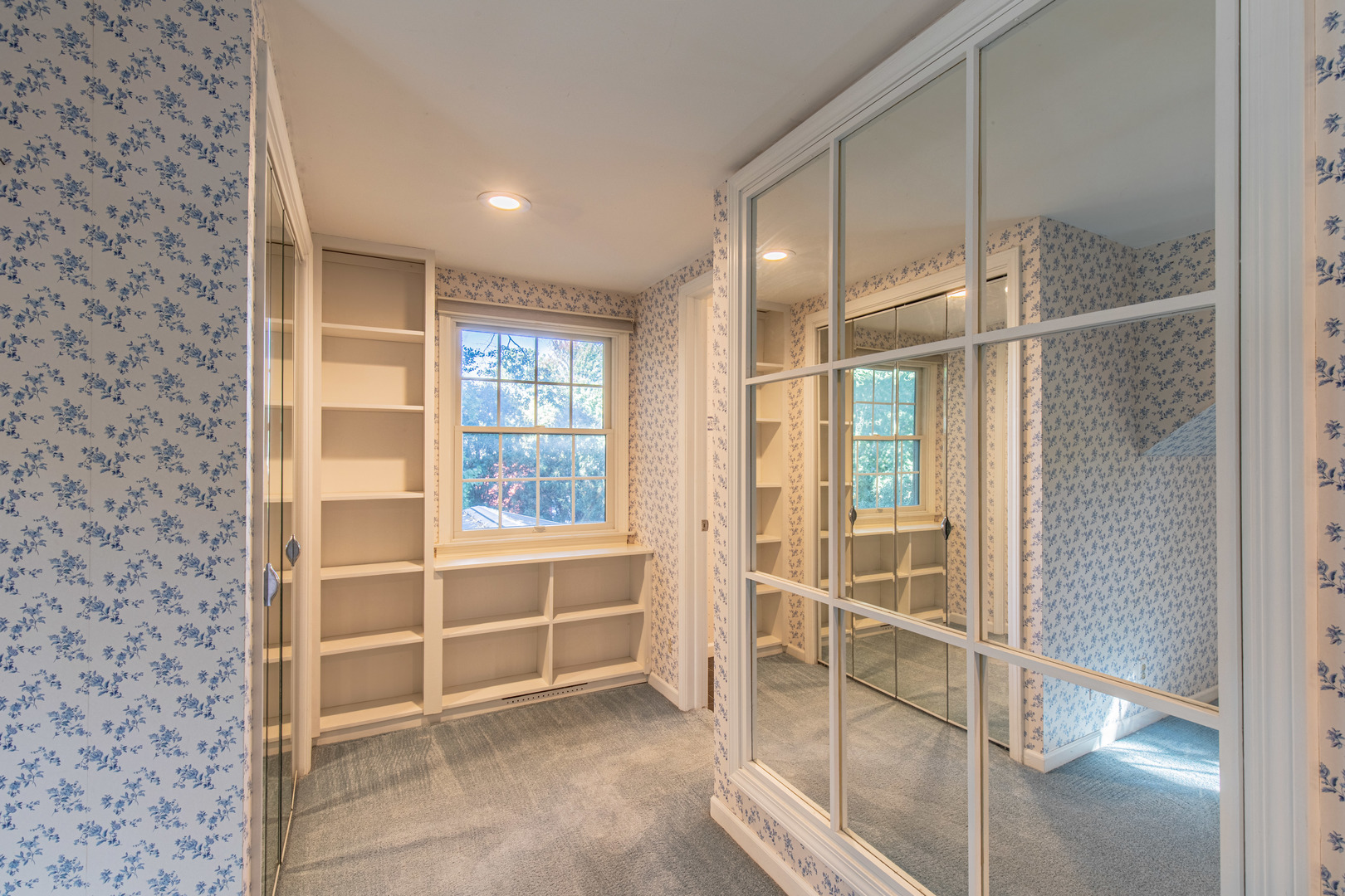 32 S Dallas Street, Princeton, IL 61356