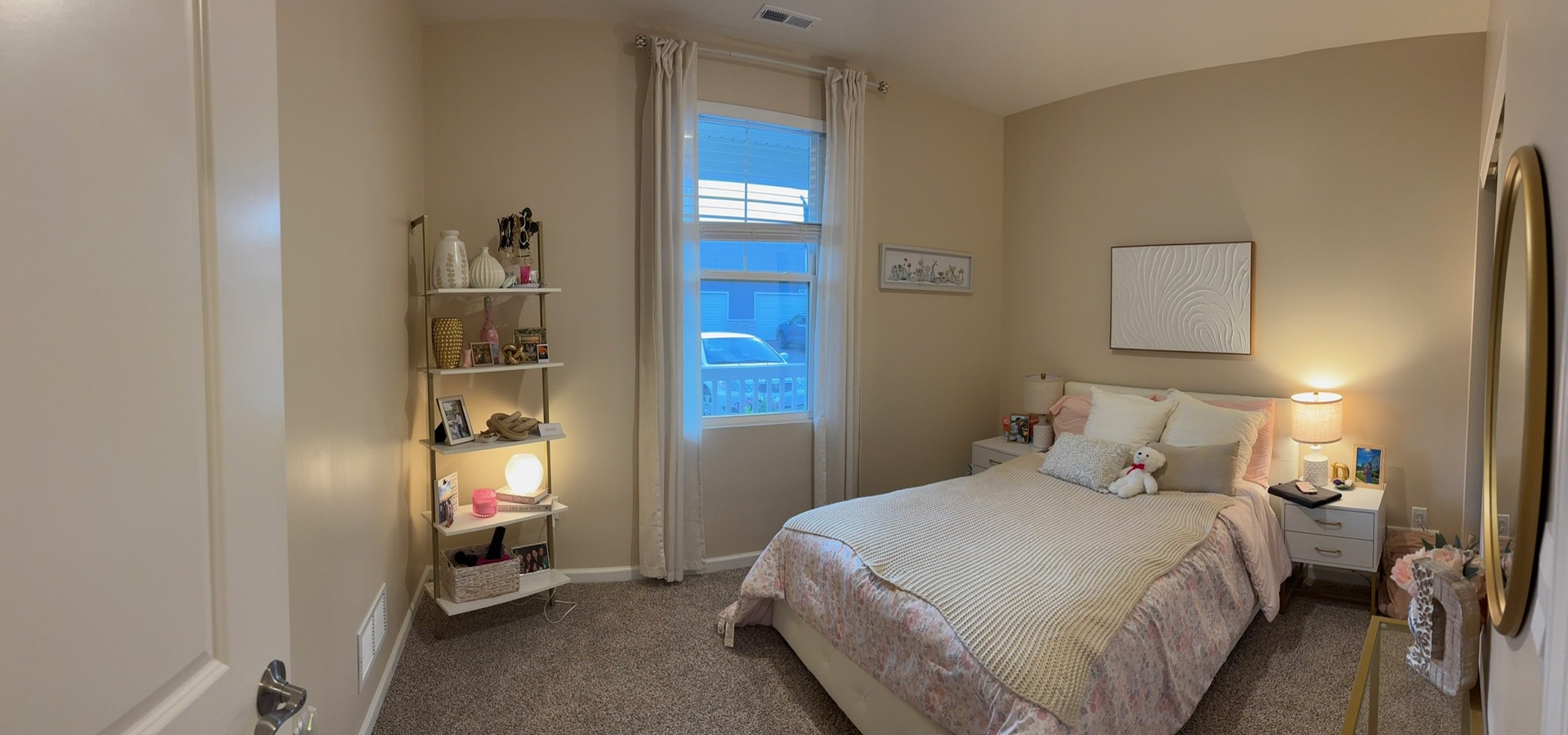 1135 Williamsburg Street, Pingree Grove, IL 60140