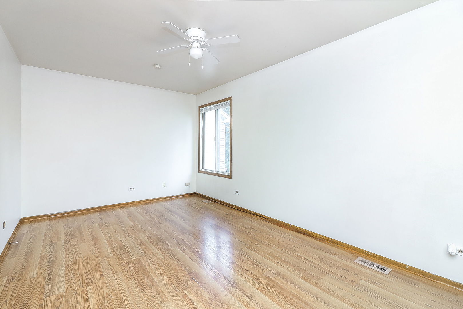 1285 HAVERHILL Circle, Naperville, IL 60540