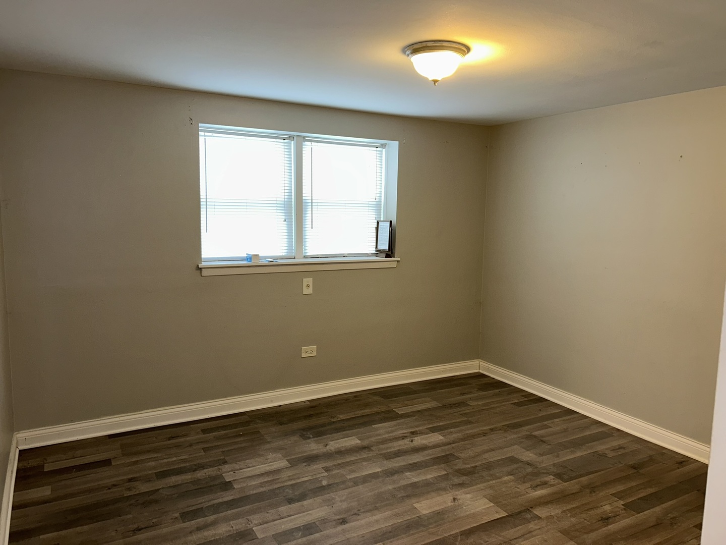 1724 N 19th Avenue, Melrose Park, IL 60160