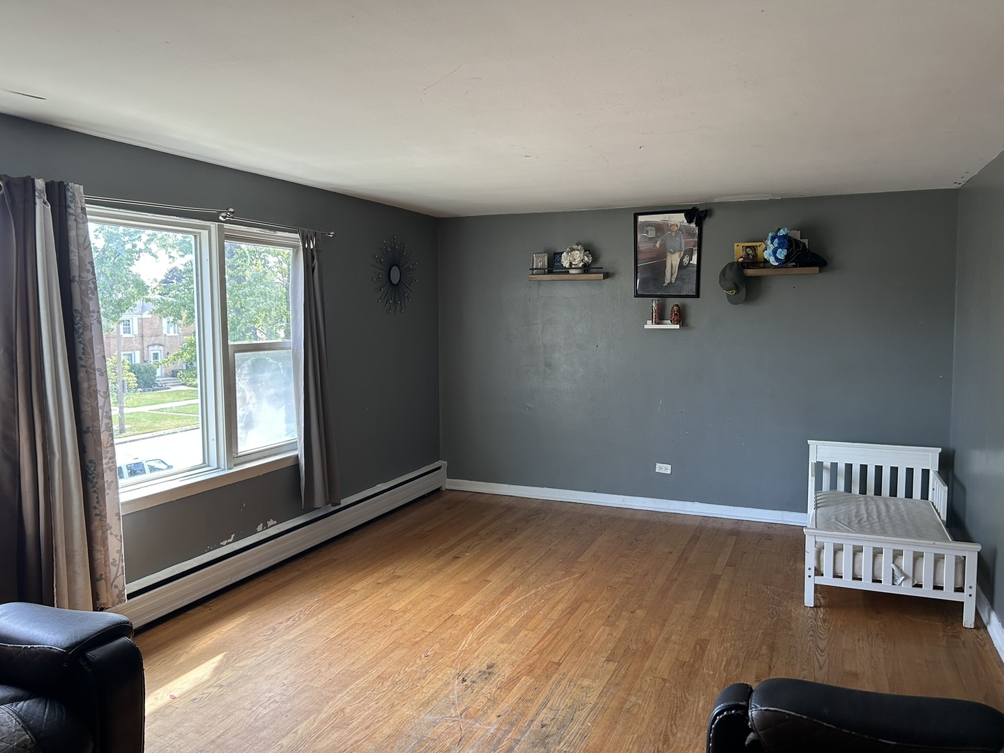 1724 N 19th Avenue, Melrose Park, IL 60160