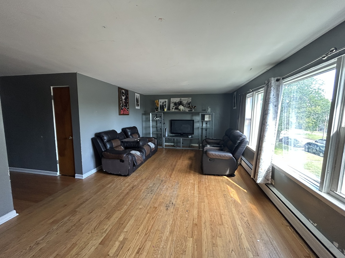 1724 N 19th Avenue, Melrose Park, IL 60160