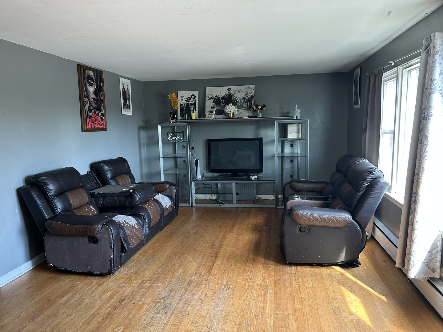 1724 N 19th Avenue, Melrose Park, IL 60160