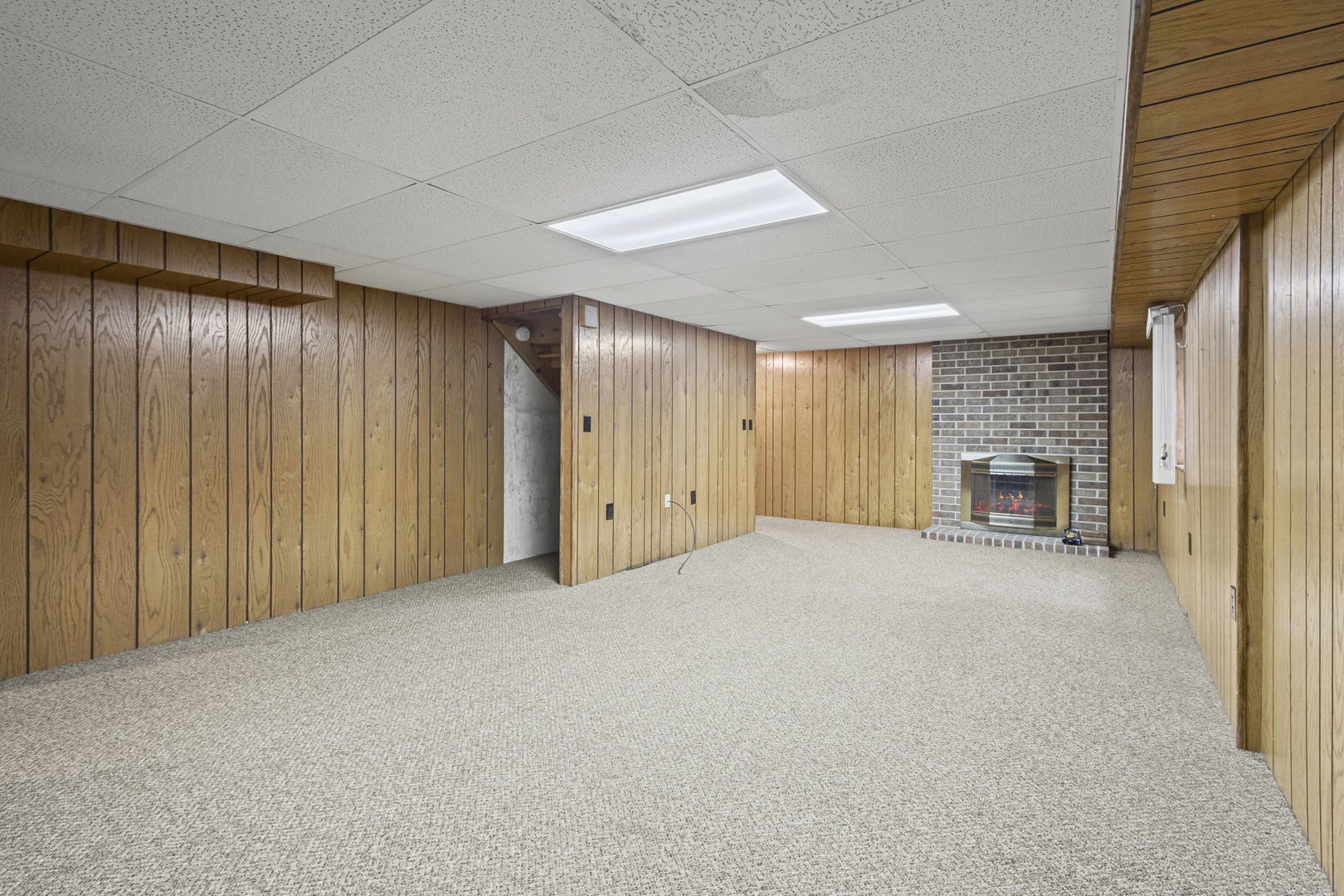 150 Potawatomi Trail #B, Lake Zurich, IL 60047