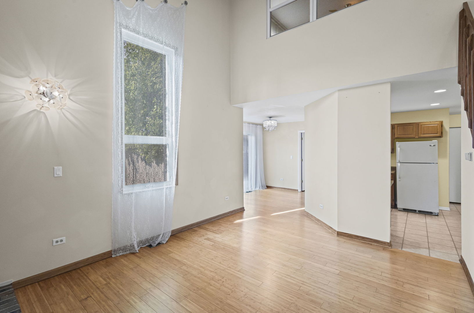 150 Potawatomi Trail #B, Lake Zurich, IL 60047
