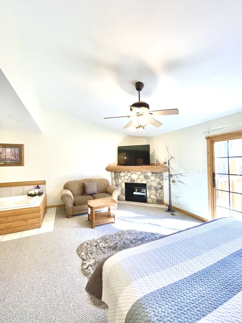 2643 N State Route 178 Highway #Y-3, Utica, IL 61373