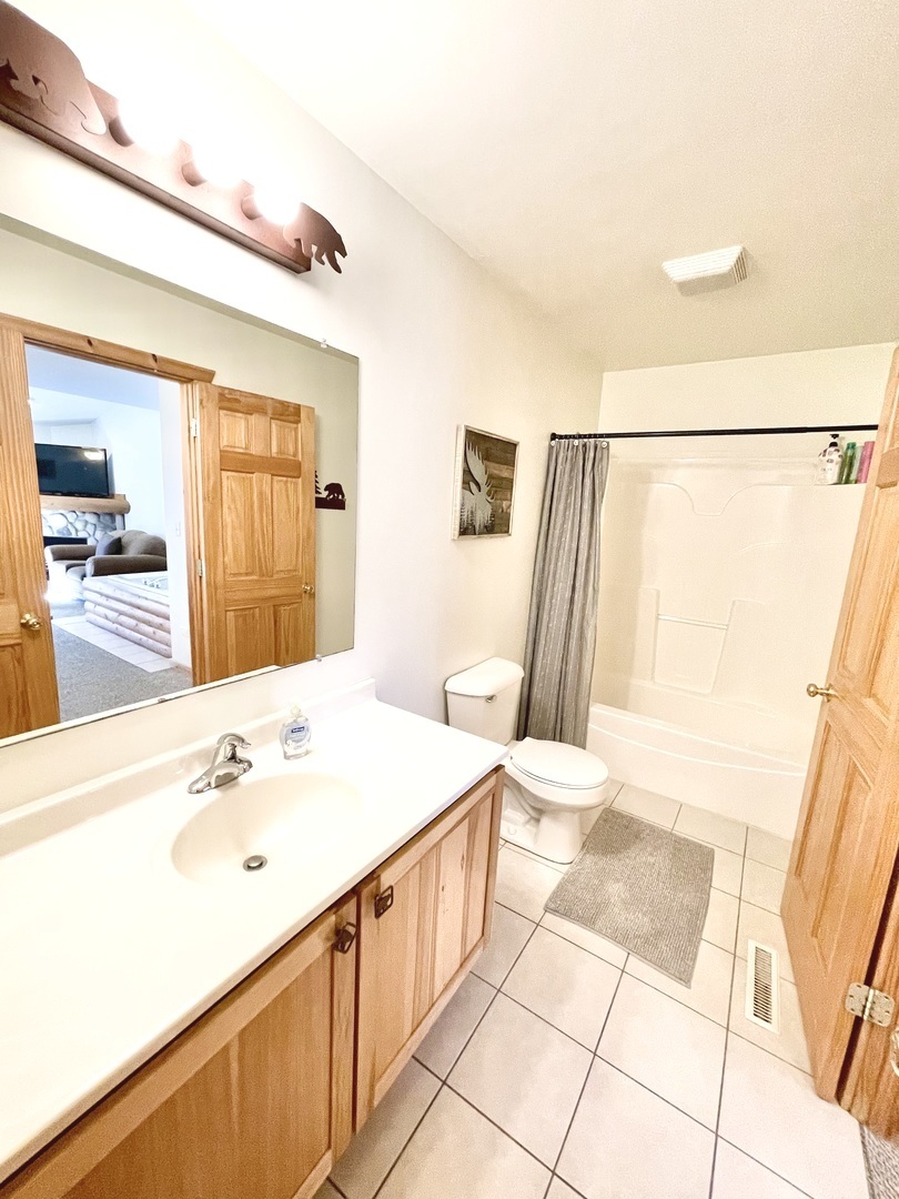 2643 N State Route 178 Highway #Y-3, Utica, IL 61373