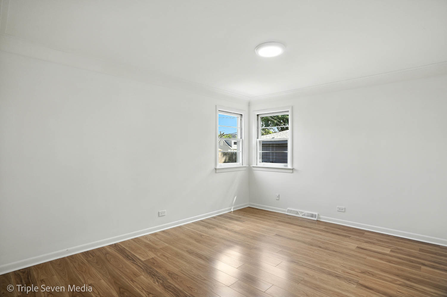 10517 Oak Park Avenue, Chicago Ridge, IL 60415